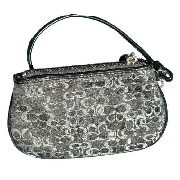 Coach Metallic Silver Black Optic Lurex Signature Small Zipper Wristlet F43363 - Picture 4 of 7